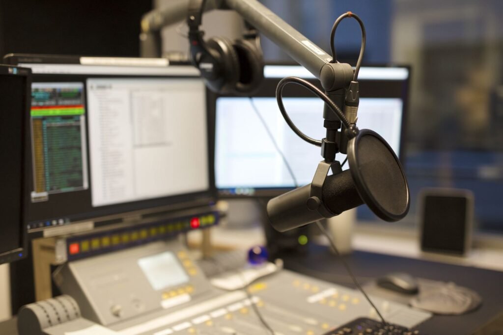 microphone modern radio station broadcasting pvqfrez